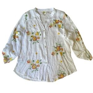 Fig & Flower Flower Embroidered Gauzy White Shirt, Large